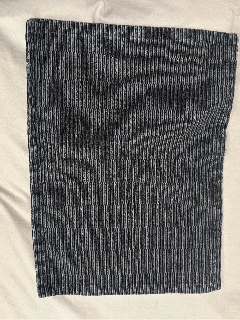 Crate & Barrel placemat/ charcoal set of 4
